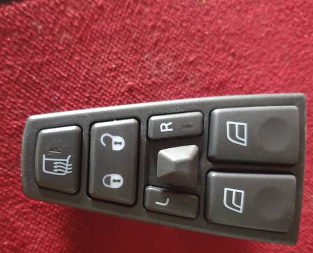 كبسة بلور فولفو