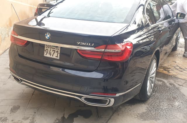 BMW 730LI